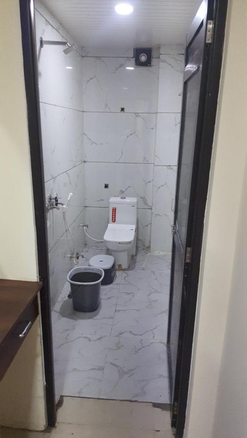 Green Leaf Hotel Ujjain Luaran gambar