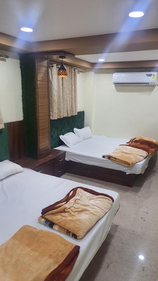 Green Leaf Hotel Ujjain Luaran gambar