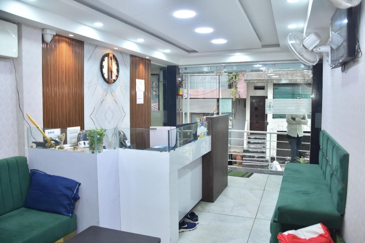 Green Leaf Hotel Ujjain Luaran gambar